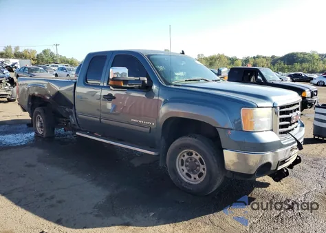 2008 GMC Sierra K2500 Heavy Duty z USA, uszkodzony, nr VIN 1GTHK29K88E175091